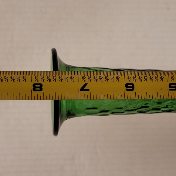 Vintage E.O. Brody Co. Green Glass Bud Vase - Picture 16 of 16